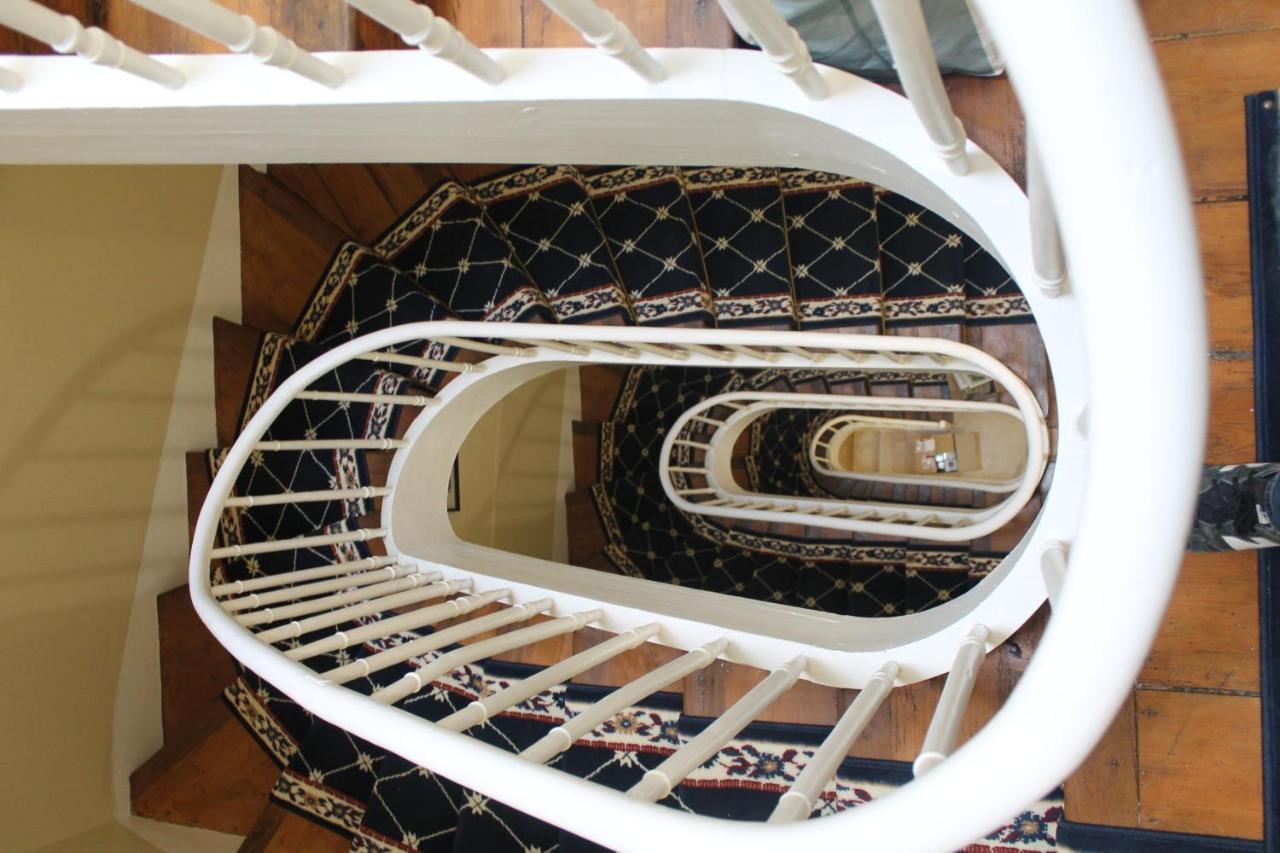 Duc De Bretagne Luxury Apparthotel Morlaix Exteriör bild