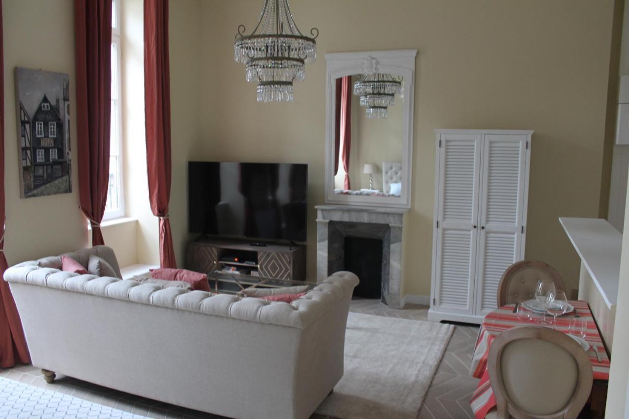 Duc De Bretagne Luxury Apparthotel Morlaix Exteriör bild