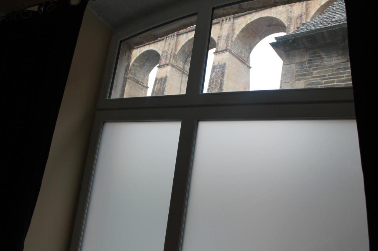 Duc De Bretagne Luxury Apparthotel Morlaix Exteriör bild